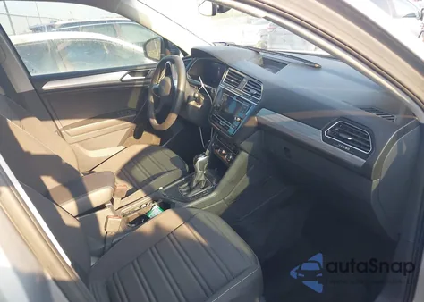 2023 Volkswagen Tiguan 2.0T S z USA, uszkodzony, nr VIN 3VVRB7AX7PM137094